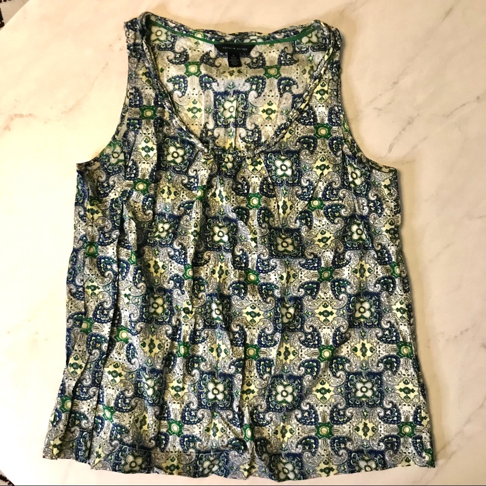 Floral Top - Picture 3 of 5